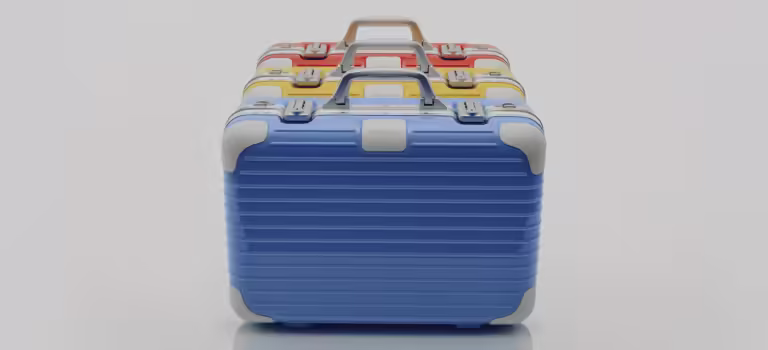 Праздничный случай: rimowa обновляет радостный архивный продукт