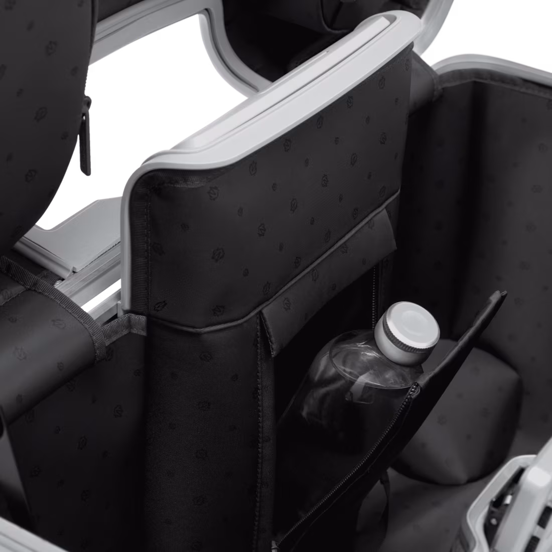 92551004_8